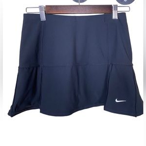 Nike Tennis Skirt / size XS